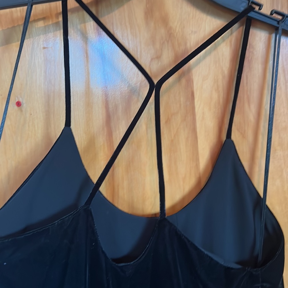Velvet Tank - Picture 4 of 5